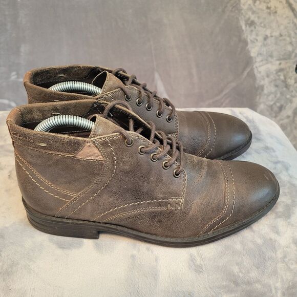 Clarks Delsin Ankle Boots Mens 7 Antique‎ Brown Leather Chukka Shoes main image 4